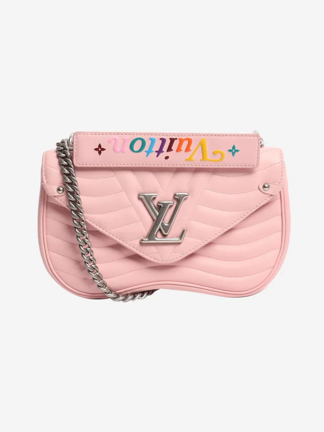 Louis Vuitton Pink 2018 New Wave quilted bag in Pink Leather from Sign of the Times