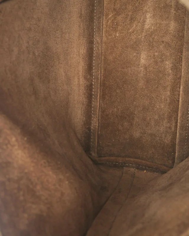 Gucci Bamboo Hobo Bag in Suede from A Retro Tale, photo 10 of 11