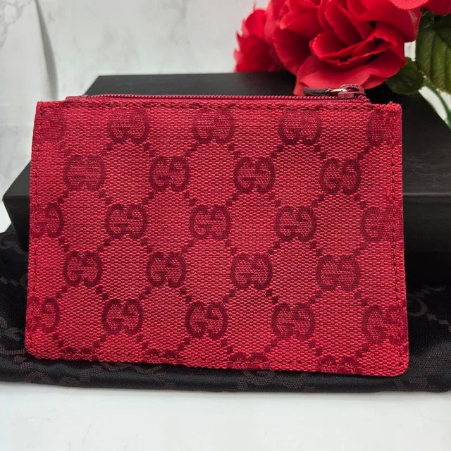 Gucci Coin Purse GG Canvas in Canvas from The Reluxe