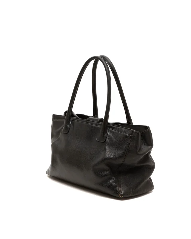 Chanel Caviar Executive Cerf Tote Bag in Caviar leather from A Retro Tale, photo 3 of 9