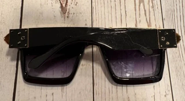 Louis Vuitton 1. Millionaires Sunglasses – Black / Gold (Virgil Abloh Design) in Black from Oxfam Online Shop, photo 9 of 12