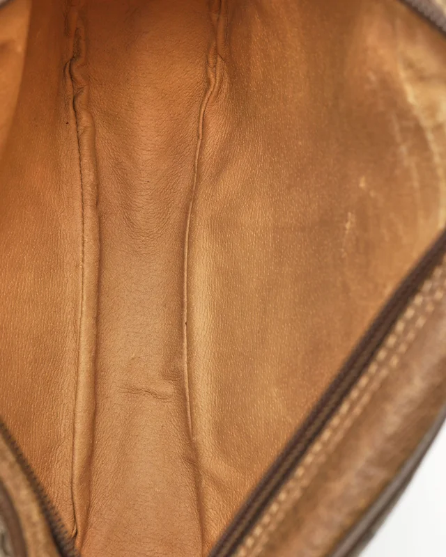 Gucci GG Supreme Clutch Bag in Canvas from A Retro Tale, photo 6 of 7