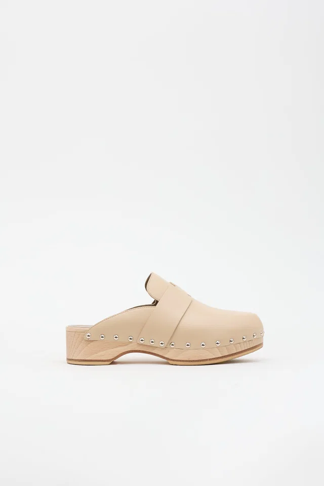 Hermès Leather Calya Clog Mule in Leather from VSP Consignment