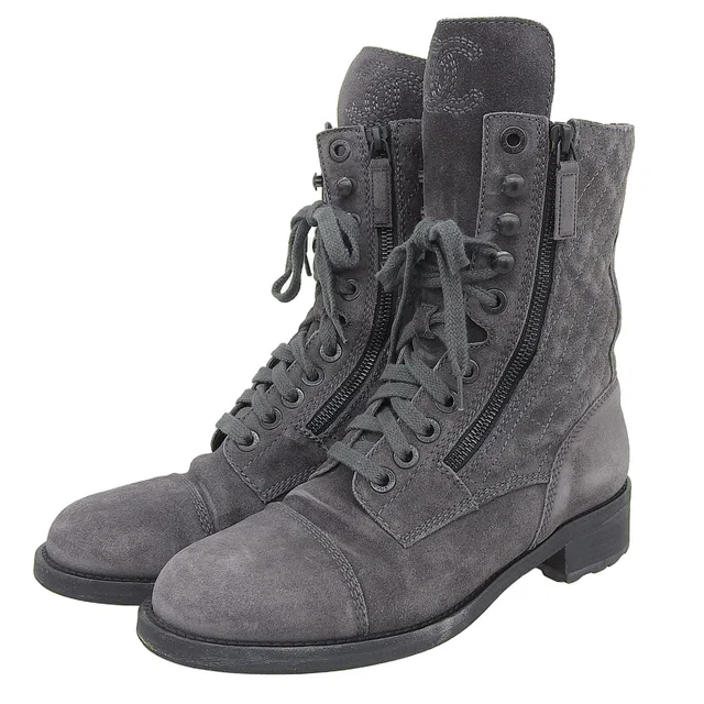 Chanel Suede CC Mark Stitch Boots #39 Charcoal Grey in Grey Suede from VINTAGE QOO TOKYO