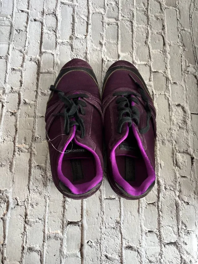 Balenciaga trainers size-36 in Purple Leather from Oxfam Online Shop, photo 4 of 4