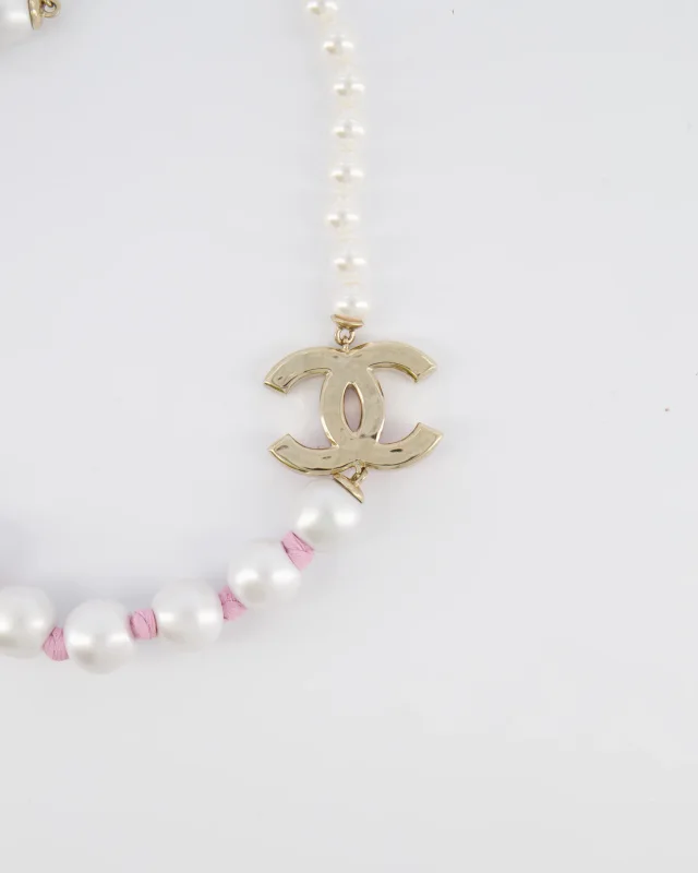 Chanel 25A Pearl Choker in Pink from Sellier, photo 3 of 6