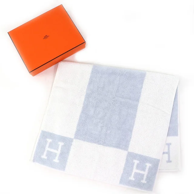 Hermès Avalon Baby Bath Towel Cotton Bath Towel in Blue Cotton from LuxUness, photo 2 of 7