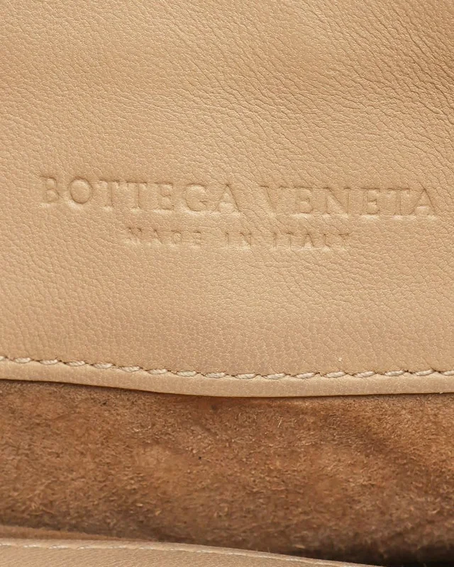 Bottega Veneta Intrecciato Olimpia Bag in Woven leather from A Retro Tale, photo 7 of 9