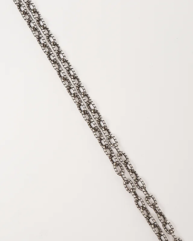 Gucci Interlocking G Arabesque Cube Necklace from A Retro Tale, photo 5 of 6
