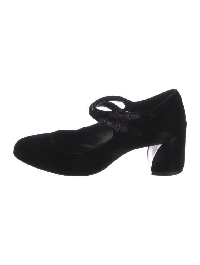 Christian Louboutin Velvet Pumps in black Velvet from The RealReal