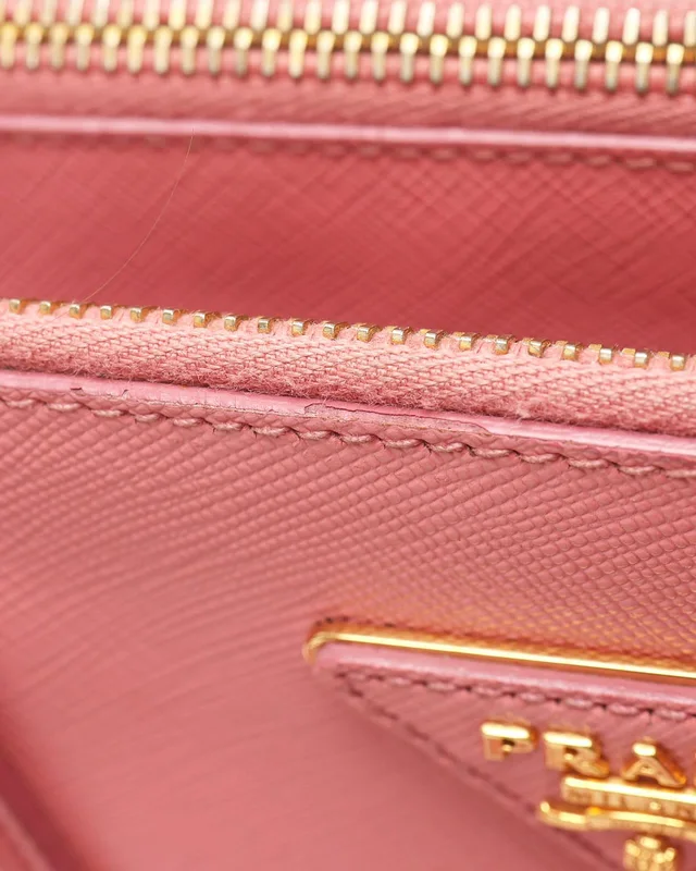 Prada Small Saffiano Lux Galleria Bag in Saffiano leather from A Retro Tale, photo 6 of 8