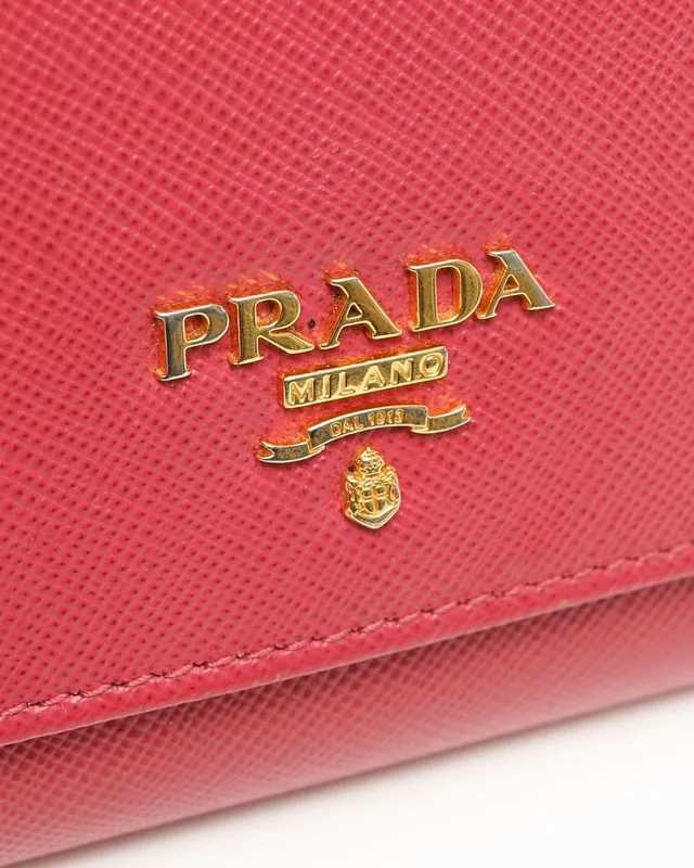 Prada Saffiano Wallet On Chain Bag in Saffiano leather from A Retro Tale, photo 6 of 12