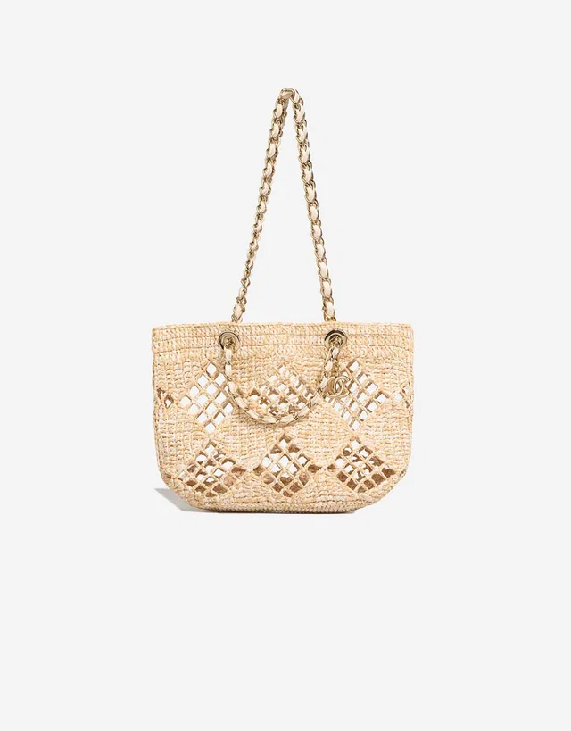 Chanel Shopping Tote Small Raffia / Lamb Beige / Off White in Beige, Multicolour, White Raffia from SACLÀB