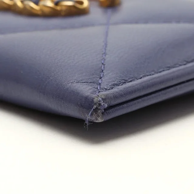 Chanel 19 Card Holder in Leather from A Retro Tale, photo 4 of 5
