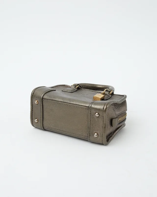 Loewe Micro Amazona Crossbody Bag in Leather from A Retro Tale, photo 4 of 9
