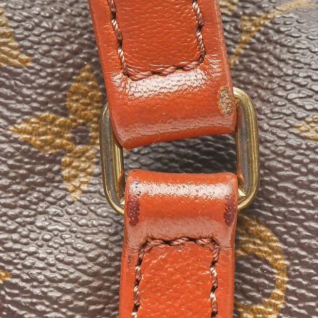 Louis Vuitton Monogram Papillon Pochette 30 Bag in Coated canvas from A Retro Tale, photo 8 of 10