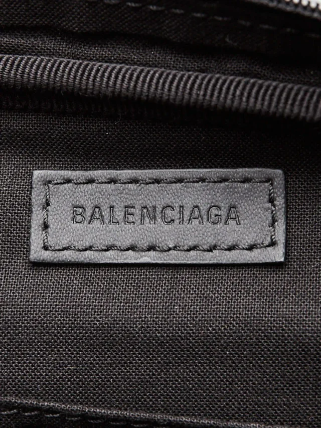 Balenciaga Textured Leather Explorer Camera Crossbody Bag in Black Leather from Yoogis, photo 7 of 8