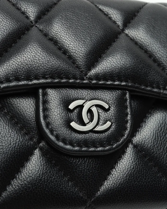 Chanel Mini CC Wallet On Chain Bag in Leather from A Retro Tale, photo 7 of 8