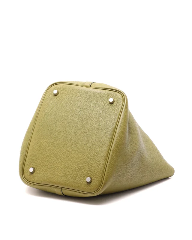 Hermès Clemence Picotin Lock 22 Bag in Clemence leather from A Retro Tale, photo 4 of 9