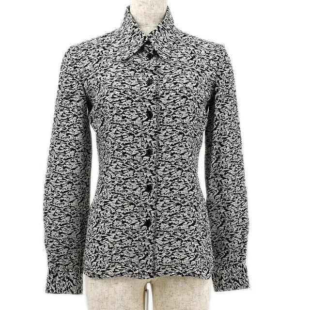 Chanel 2003 cruise city-print silk shirt #34 in Silk from AMORE Vintage Tokyo
