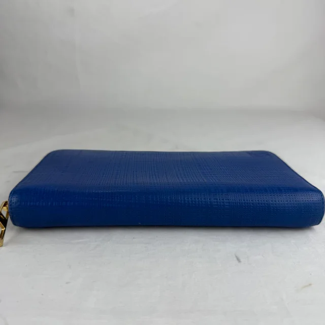 Loewe Zipped Continental Wallet in Calfskin leather from Reowned, photo 3 of 6