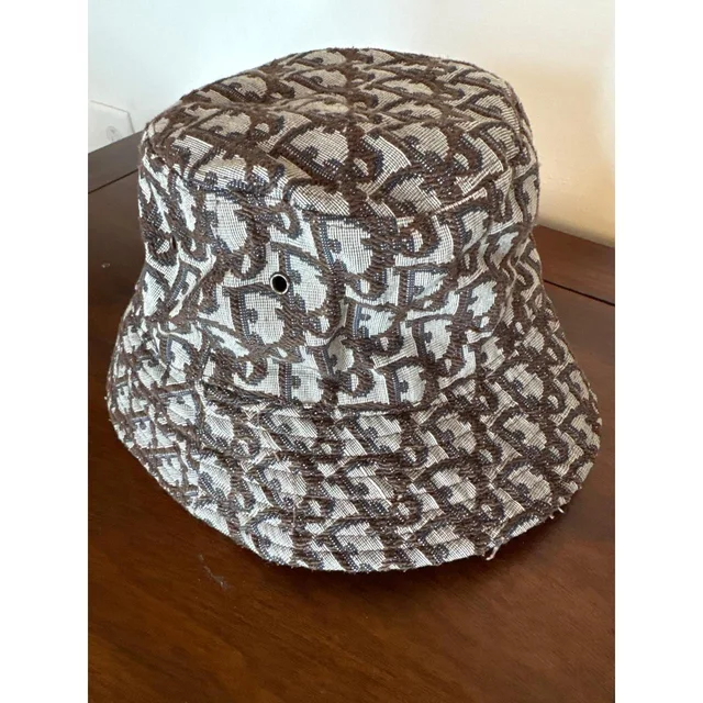 Dior Men's Bucket hats - Brown/Tan in neutral|brown|red from Depop, photo 4 of 7
