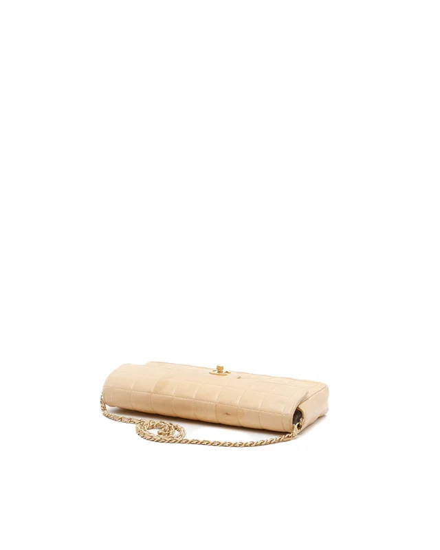 Chanel East West Chocolate Bar Flap Bag in Brown Leather from A Retro Tale, photo 4 of 12