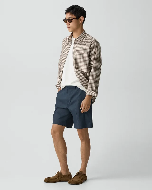 Theory Standard Short in Good Linen in DARK BLUE WING 62% Linen, 36% Viscose, 2% Elastane, photo 2 of 14 from Theory