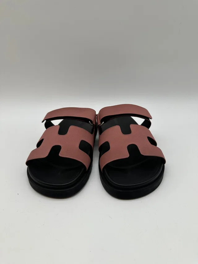 Hermès Chypre sandal Satin Rose 40 in Pink Satin from Luxury Promise