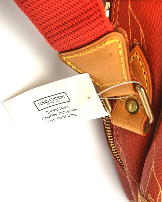 Louis Vuitton 1995 America's Cup Calvi Messenger Bag in Coated canvas from A Retro Tale, photo 9 of 12