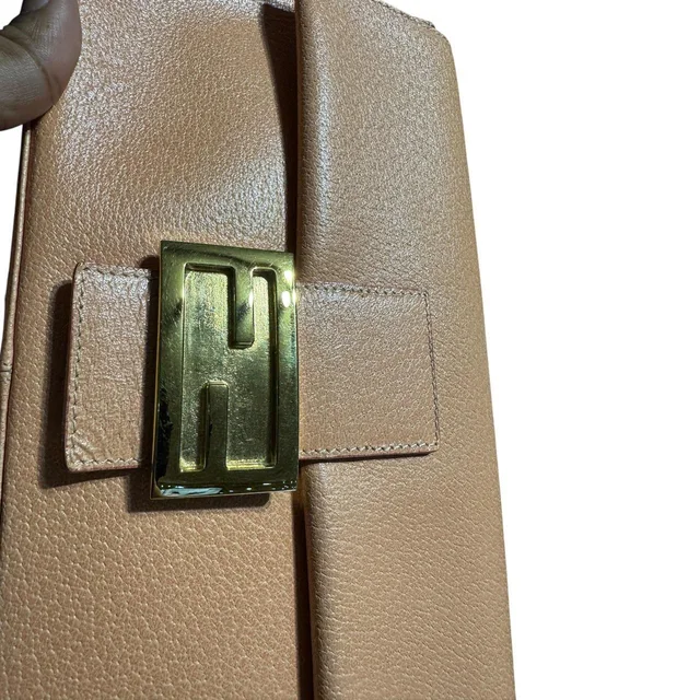 Fendi Women's Bag - Tan/Brown in neutral|red|brown from Depop, photo 4 of 9