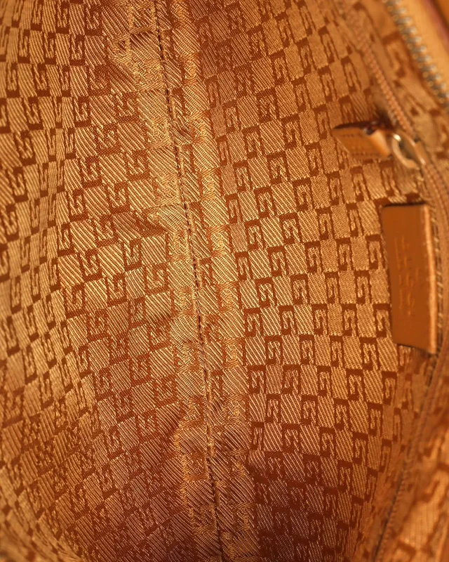 Gucci Suede Bag in Suede from A Retro Tale, photo 8 of 9
