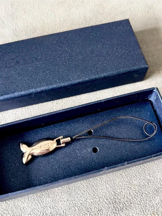 Steel Fish Key/Bag Chain 1.27x0.57” In Chopard Box in silver|blue|gray from Poshmark