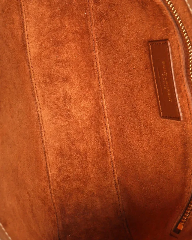 Saint Laurent Le 5 à 7 Bag in Suede from A Retro Tale, photo 9 of 10