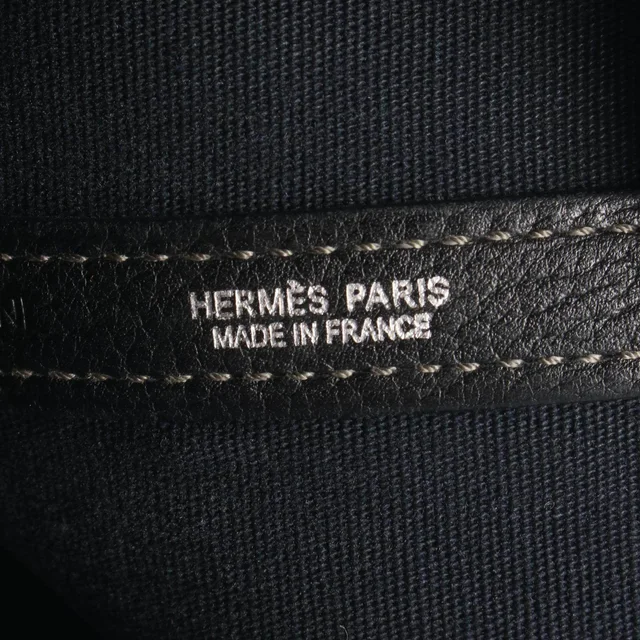 Hermès Garden Party PM Toile Officier Leather Tote Bag in Black Leather from LuxUness, photo 4 of 10