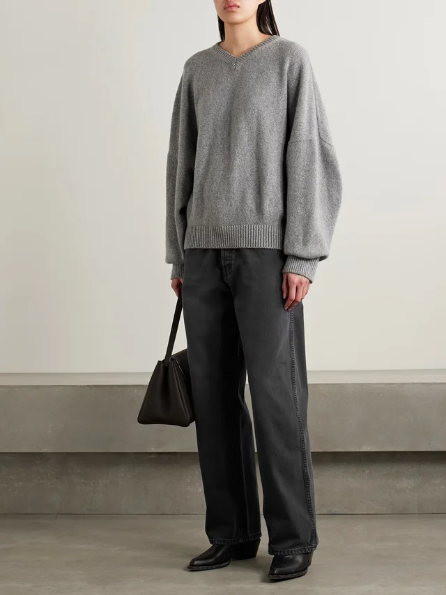 KHAITE Winslow mid-rise straight-leg jeans in Black, photo 2 of 2 from NET-A-PORTER (Canada)