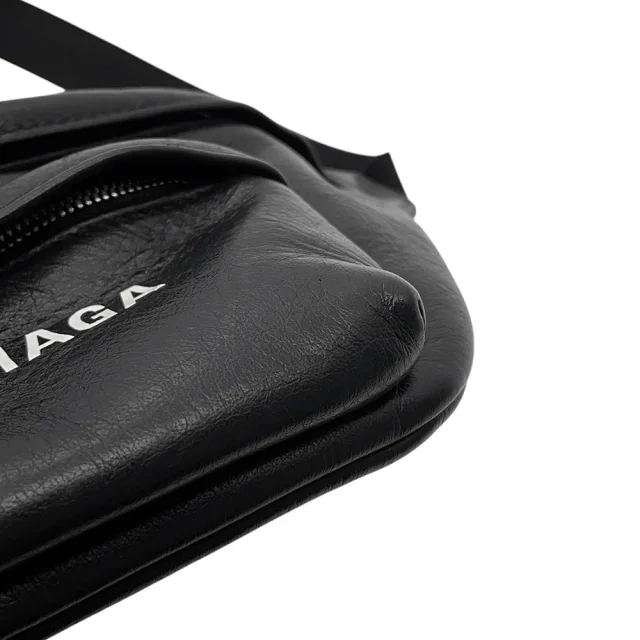 Balenciaga Everyday Waist Bag Black579617 Leather in Leather from GALLERY RARE, photo 8 of 17