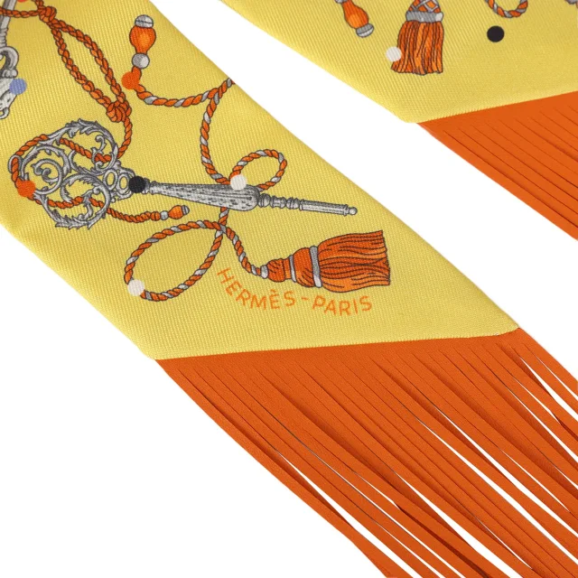 Hermès "Les Cles a Pois" Jaune, Argent and Orange Vif Fringe Silk Twilly in Orange Silk from Madison Avenue Couture, photo 3 of 4