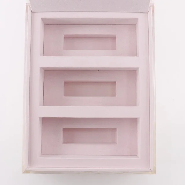 Louis Vuitton Sunglasses Case Monogram Acrylic Accessory in Pink Plastic from LuxUness, photo 6 of 7