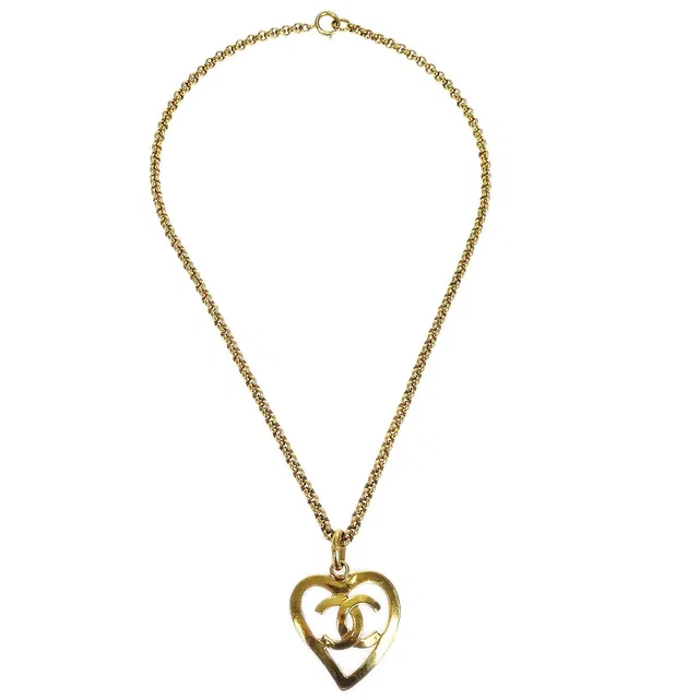 Chanel 1995 Heart Gold Chain Necklace in Gold from AMORE Vintage Tokyo