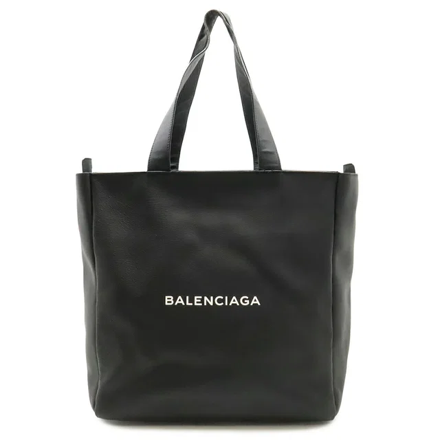 Balenciaga Everyday Leather 2way Tote Bag in Leather from LuxUness