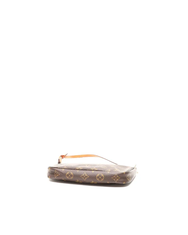 Louis Vuitton Monogram Pochette Accessoires Bag in Coated canvas from A Retro Tale, photo 4 of 7