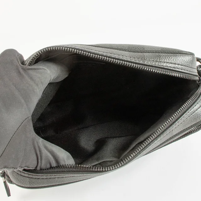 Louis Vuitton Damoflage Nil Messenger Bag in Black from Labellov, photo 5 of 6