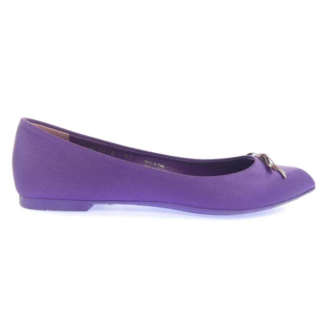 Bally Leather Pumps in Leather from LuxUness