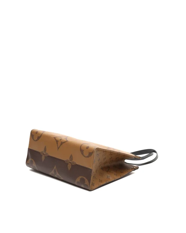Louis Vuitton Giant Monogram On The Go MM Bag in Coated canvas from A Retro Tale, photo 5 of 8