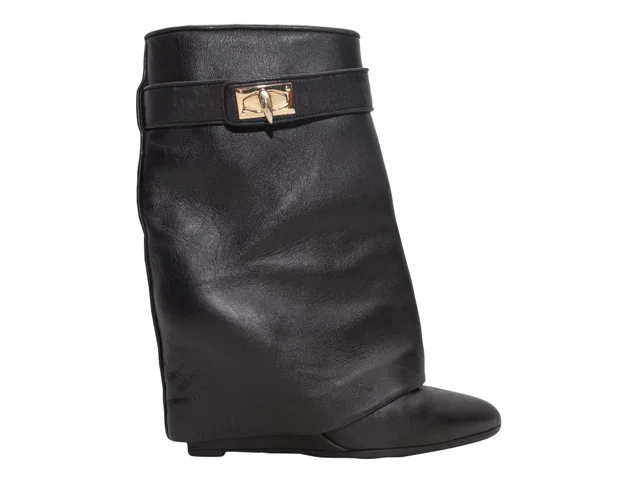 Black Givenchy Pointed-Toe Leather Shark Boots Size 38 in Black Leather from Designer Revival