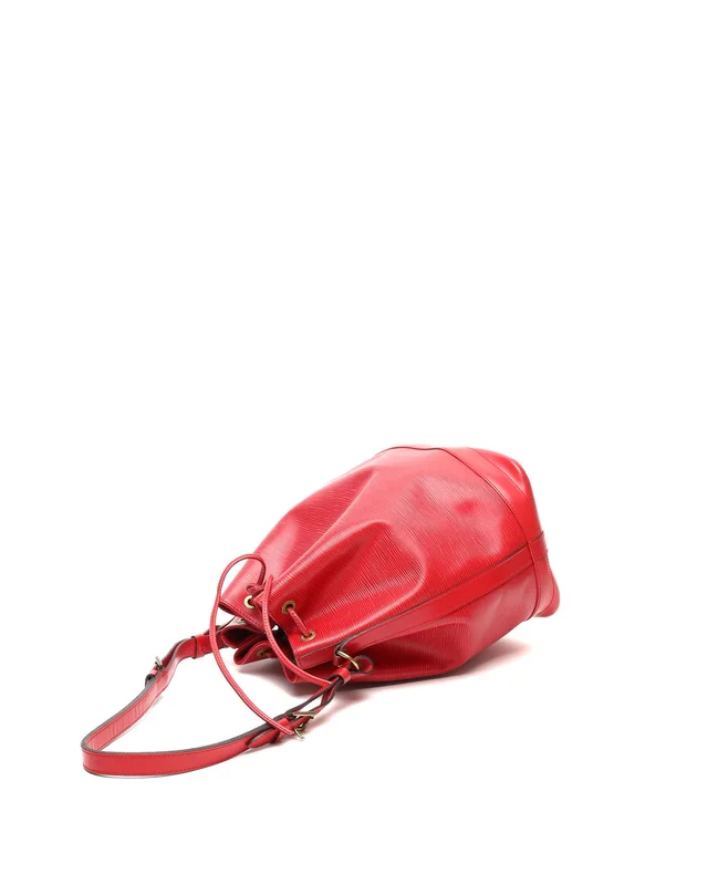 Louis Vuitton Aerogram Key Pouch in Leather from A Retro Tale, photo 6 of 13