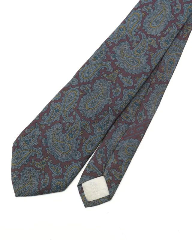 Chanel Silk Tie in Silk from A Retro Tale, photo 2 of 3