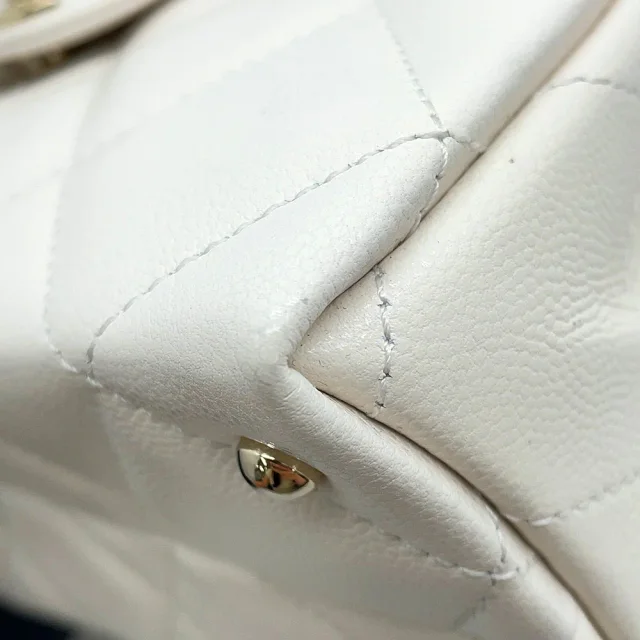 Chanel Matelasse Top Handle ChainShoulder Bag WhiteAS4711 Caviar Leather Size Mini in Caviar leather from GALLERY RARE, photo 10 of 17