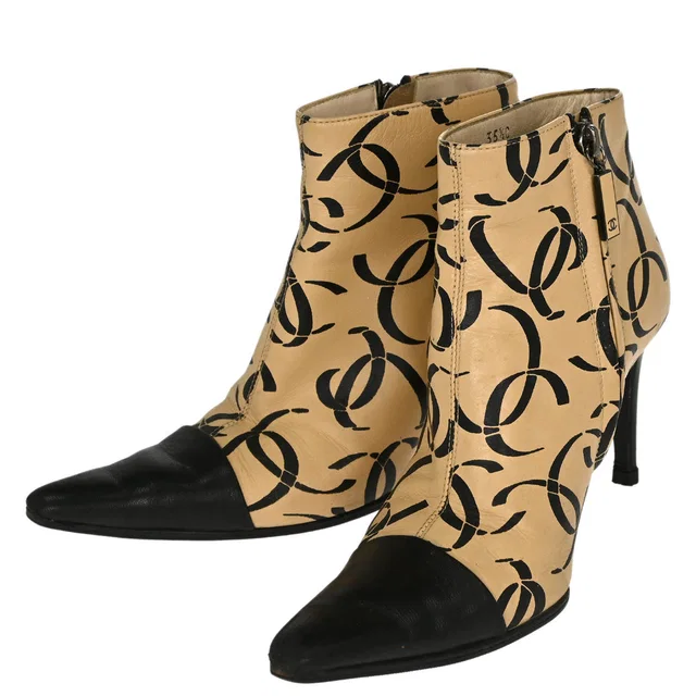 Chanel CC Beige Black Leather Short Boots Shoes #35 1/2 in Black Leather from AMORE Vintage Tokyo